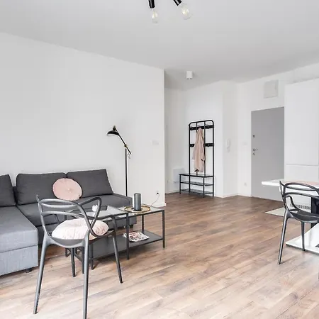 Chwaliszewo Z Balkonem - Free Parking Appartement