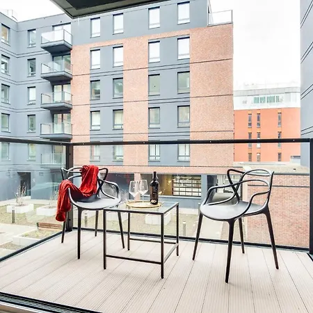 Chwaliszewo Z Balkonem - Free Parking شقة